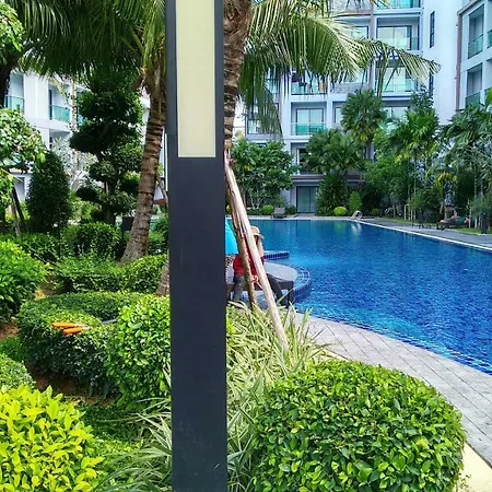 Dusit Grand Park Condo Pattaya Exterior photo